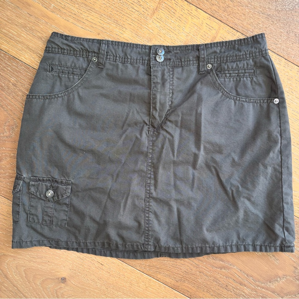 Gloria Vanderbilt mini short/skort Size 12